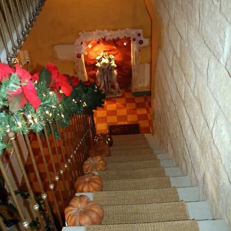 Bed and Breakfast Maison D'hotes Douce France Comps (Gard)