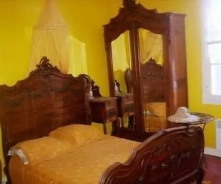 Maison D'hotes Douce France * Comps (Gard)