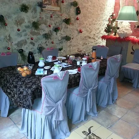 Maison D'hotes Douce France * Comps (Gard)