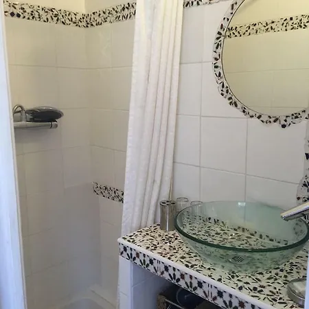 Maison D'hotes Douce France * Comps (Gard)
